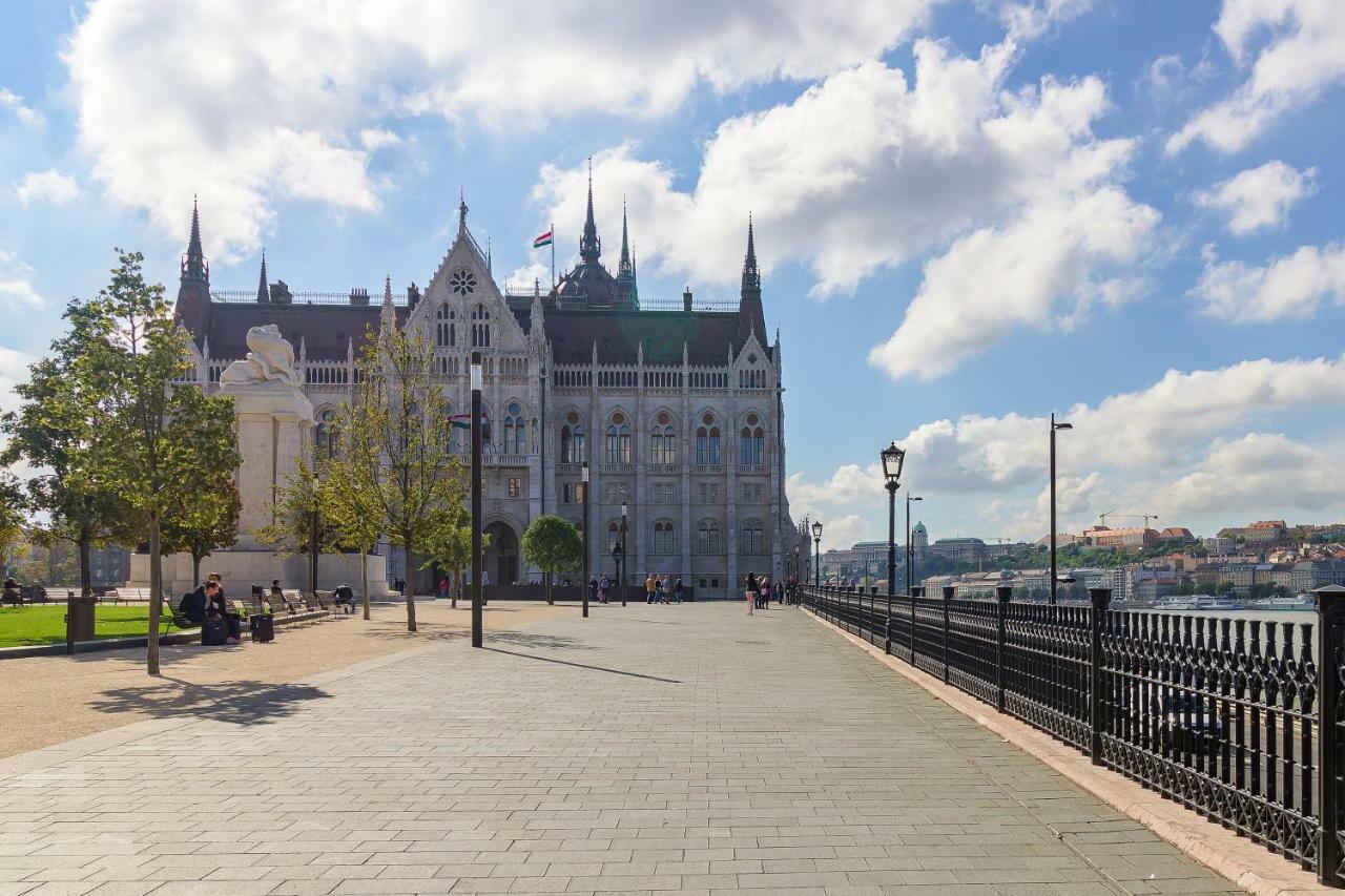 Riverbank Apartment At Parliament Budapesta Exterior foto